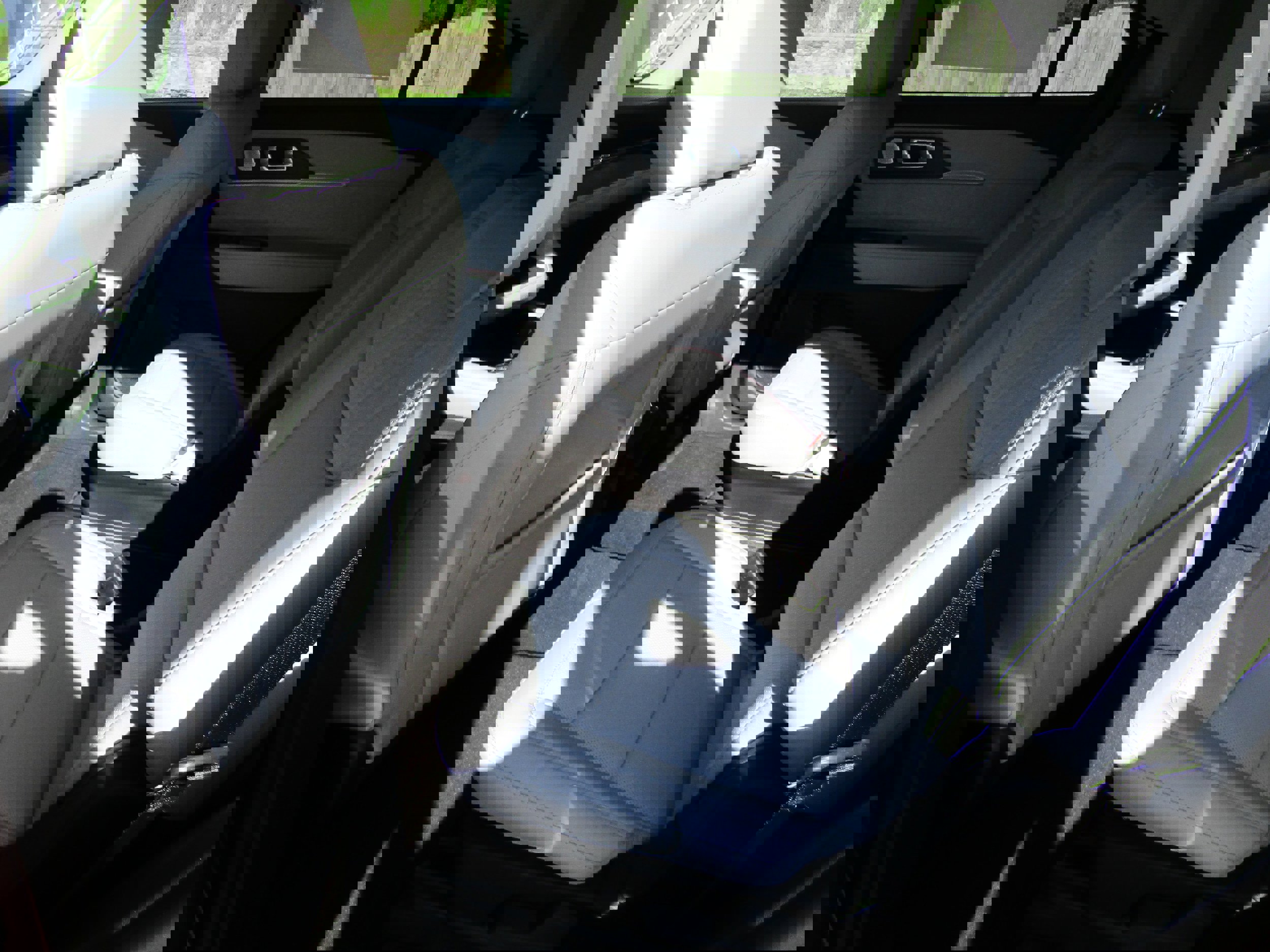 New 2026 Ford Explorer Platinum image 13