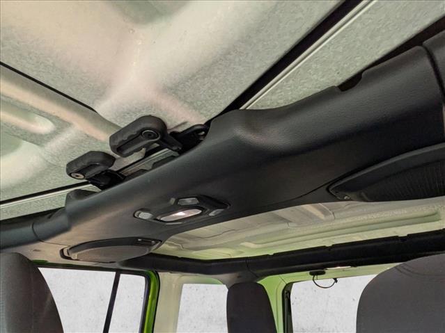 Used 2018 Jeep Wrangler Unlimited Sport S image 22