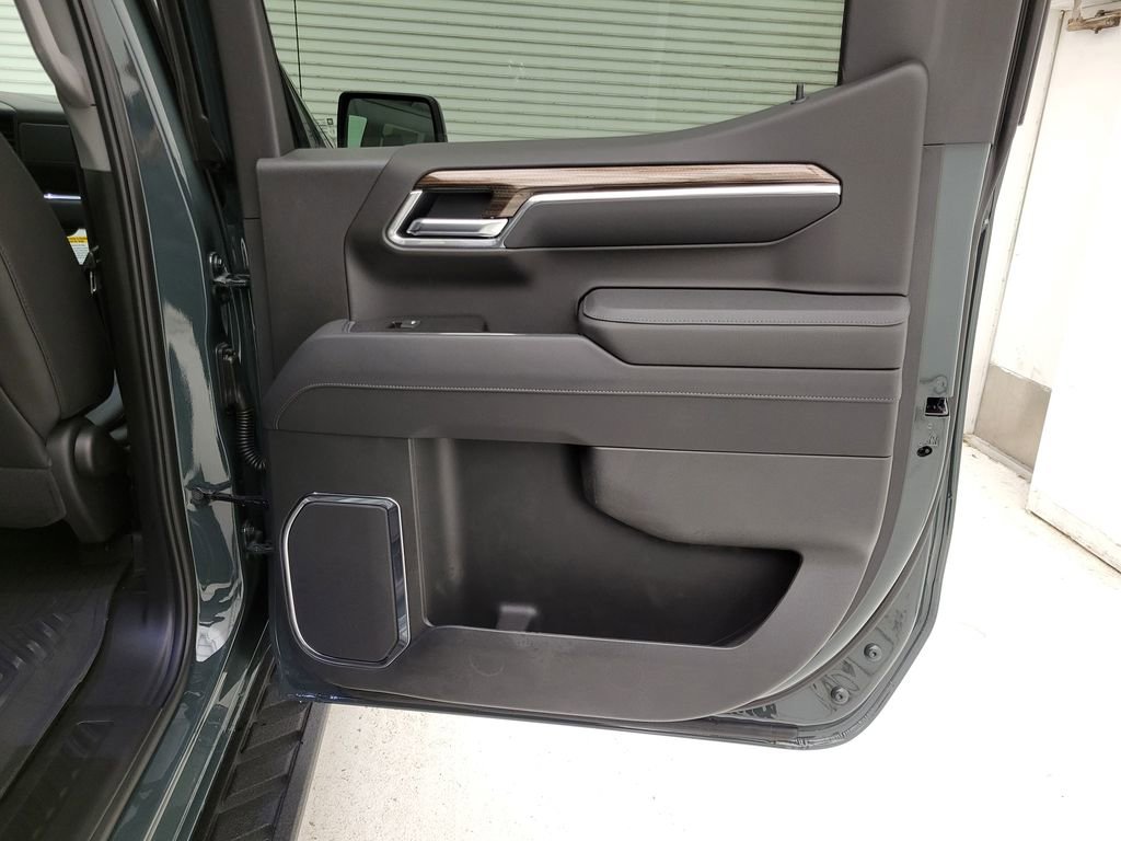 New 2026 Chevrolet Silverado 1500 LT Trail Boss w/ LT Trail Boss Premium Package image 41