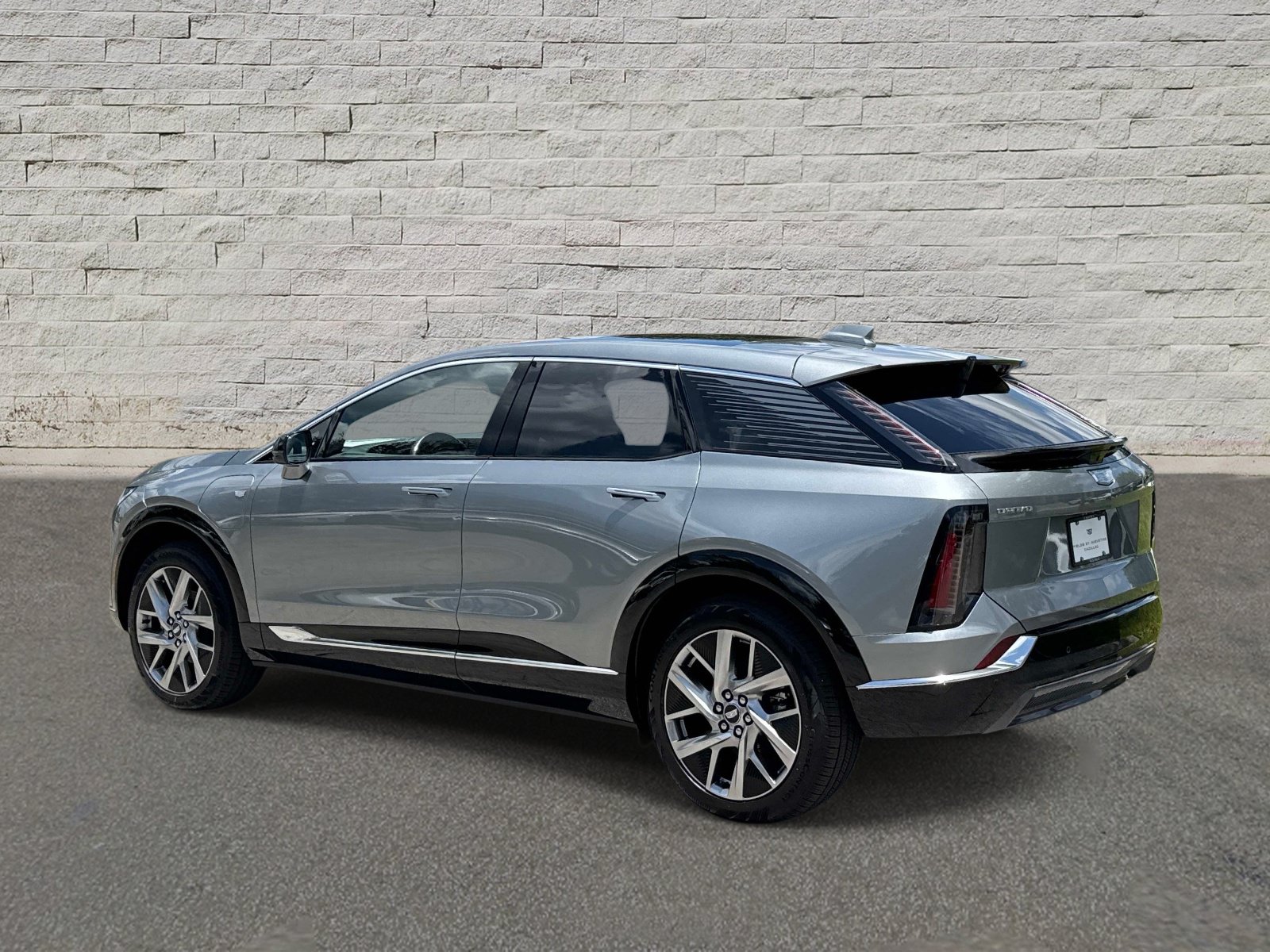 New 2026 Cadillac Optiq Luxury 1 RWD image 3