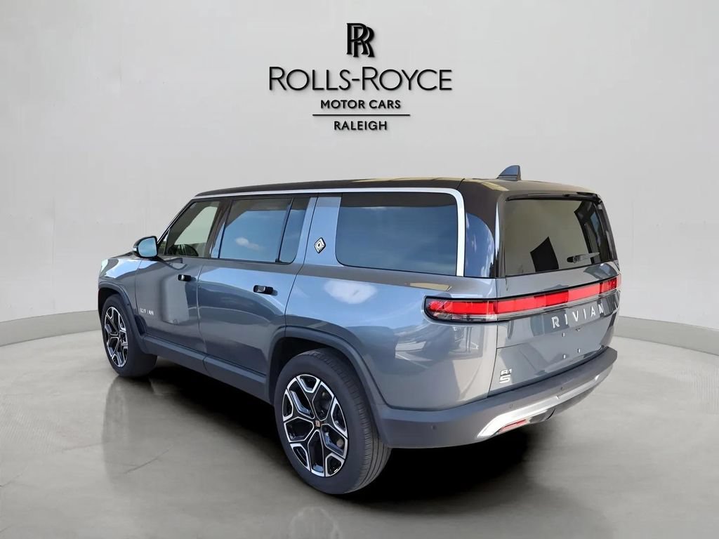 Used 2024 Rivian R1S Adventure AWD/4WD image 6