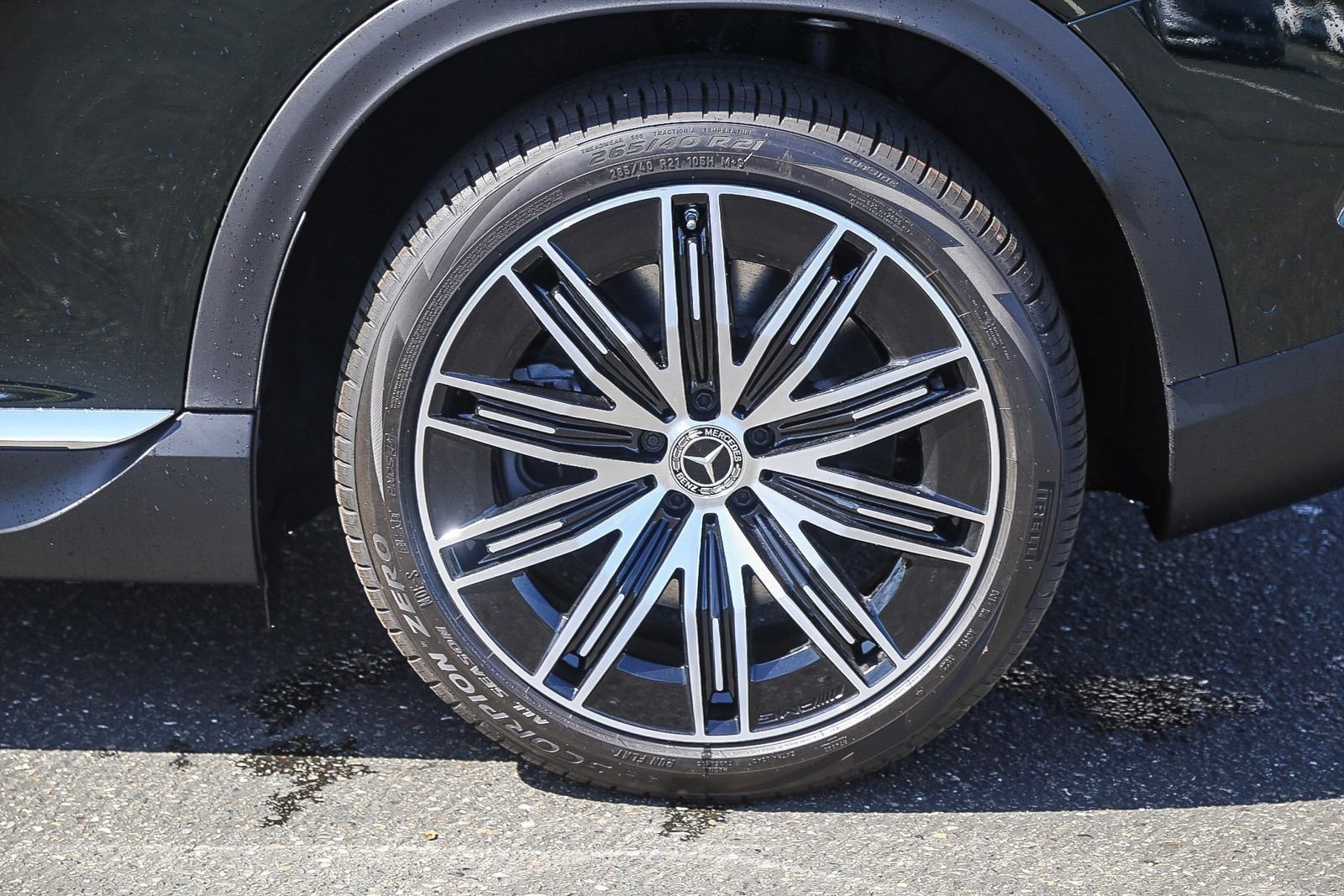 New 2024 Mercedes-Benz EQE 350+ SUV image 9