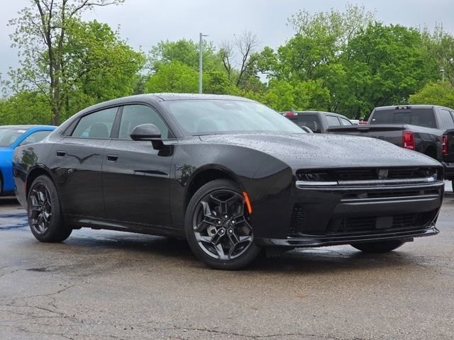 New 2026 Dodge Charger R/T w/ Blacktop Package AWD/4WD image 2