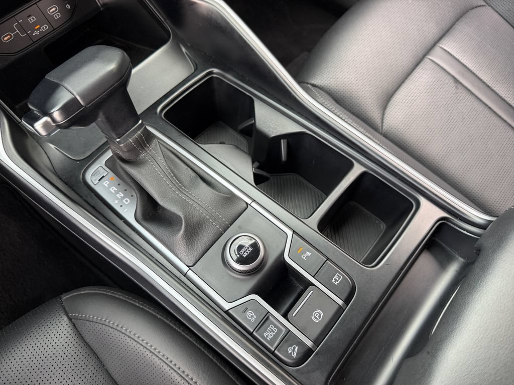 Used 2024 Kia Sorento S FWD image 29