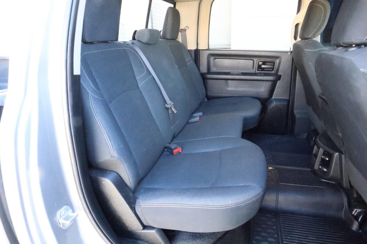 Used 2020 RAM 3500 Tradesman image 6