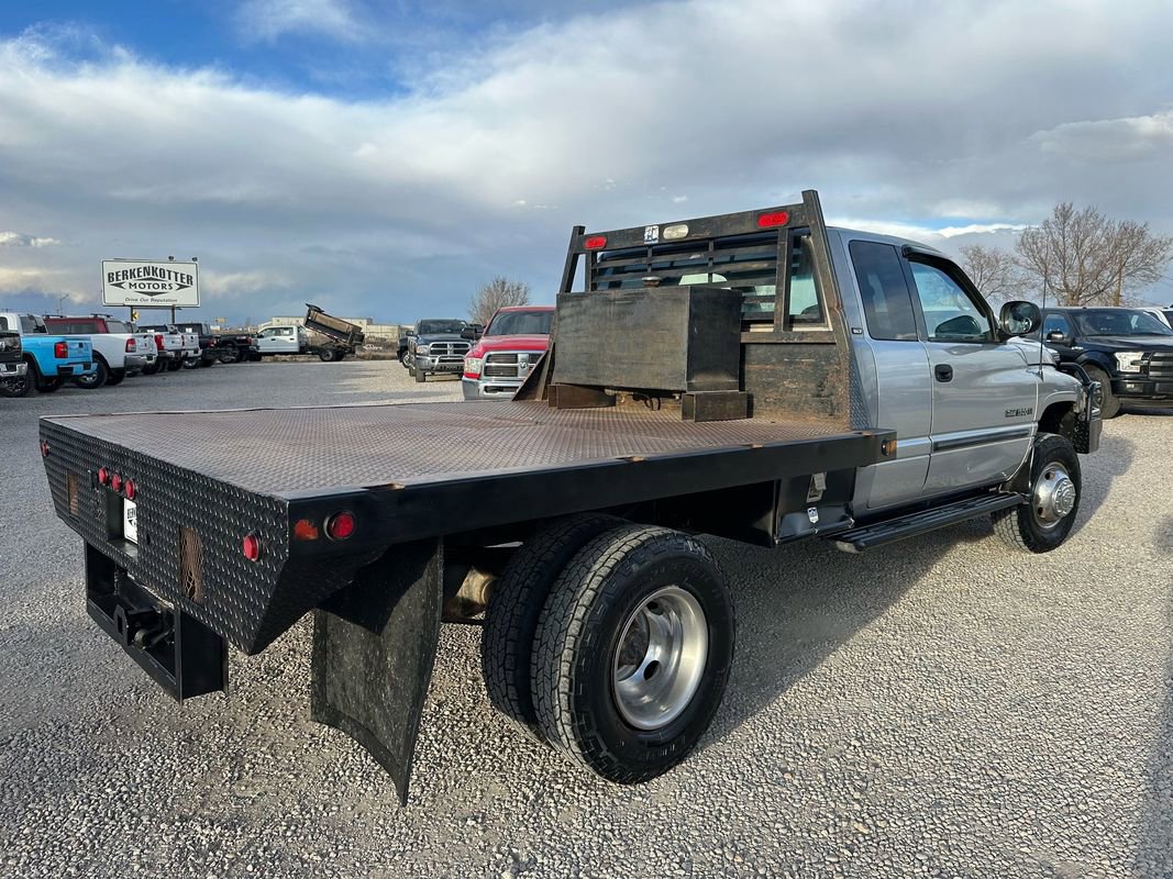 Used 1999 Dodge Ram 3500 Truck SLT image 11