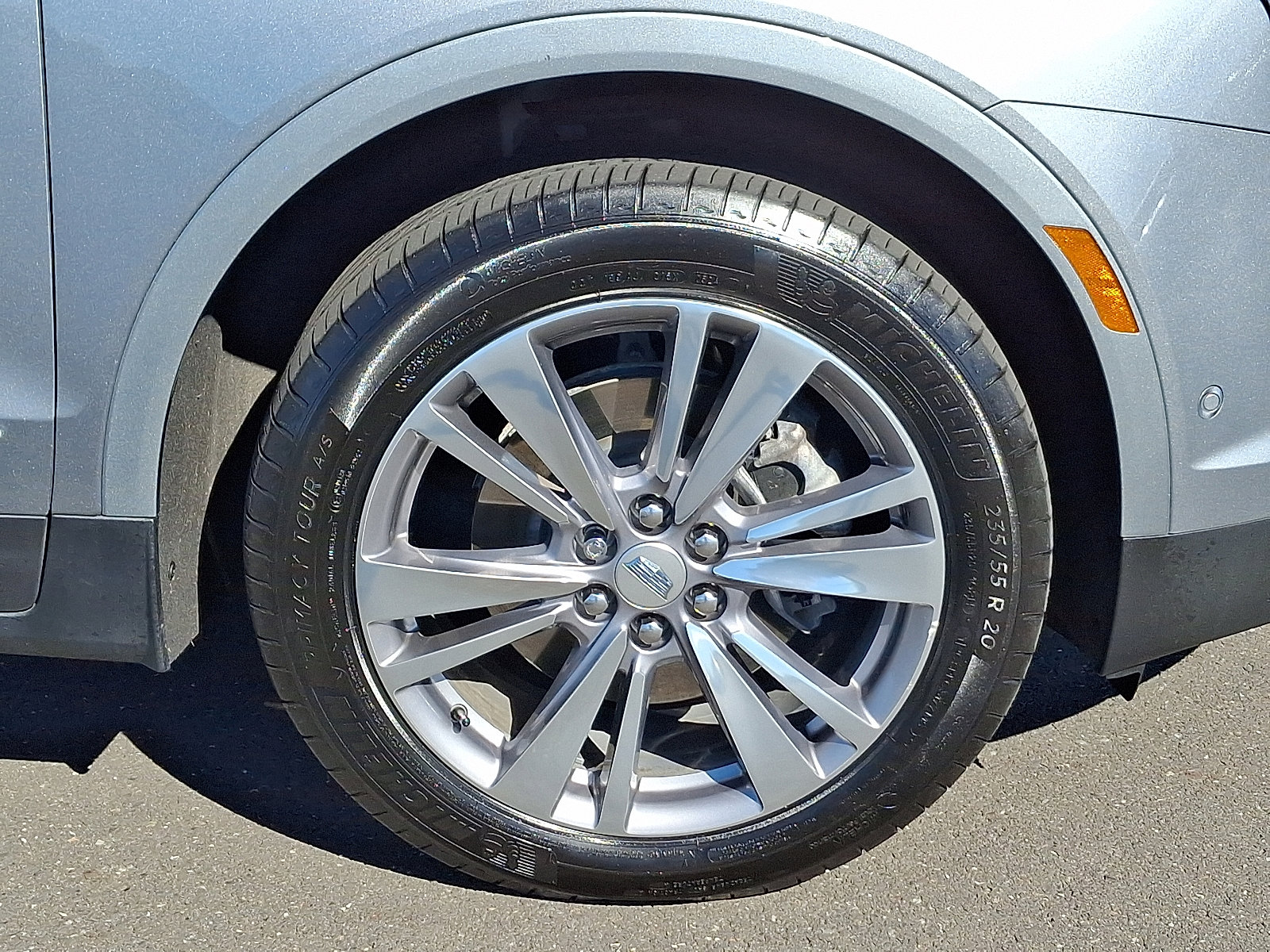 Used 2024 Cadillac XT5 Premium Luxury w/ Technology Package image 8