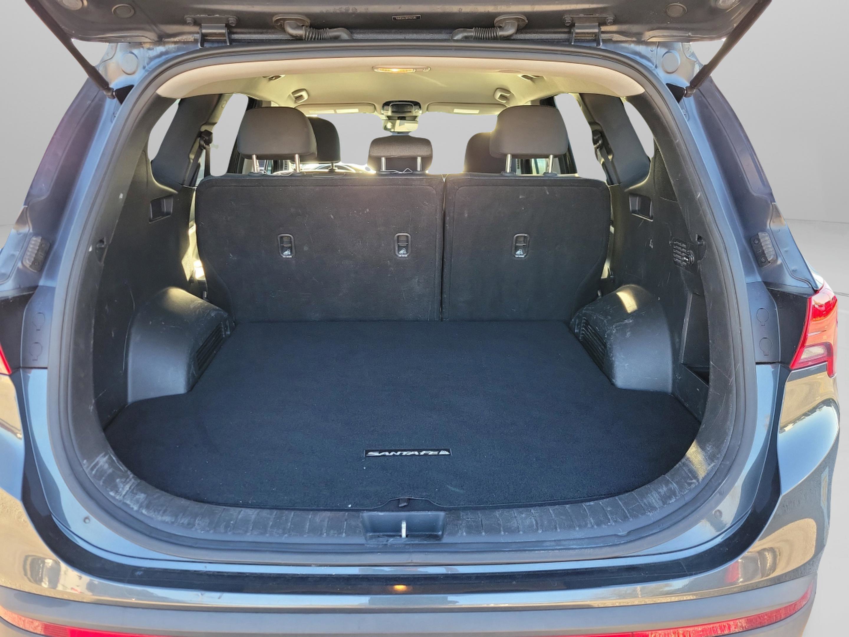 Certified 2023 Hyundai Santa Fe SE FWD image 7