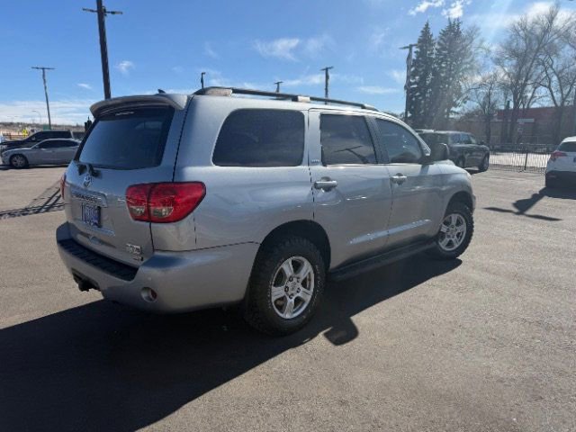 Used 2017 Toyota Sequoia SR5 w/ Premium Package AWD/4WD image 15