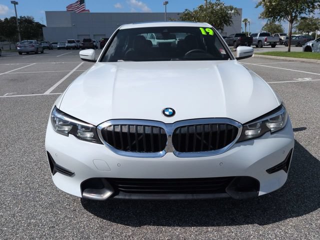 Used 2019 BMW 330i Sedan w/ Driving Assistance Package RWD image 9