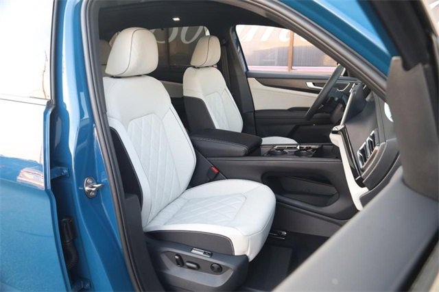 New 2026 Volkswagen Atlas Cross Sport SEL Premium R-Line image 29