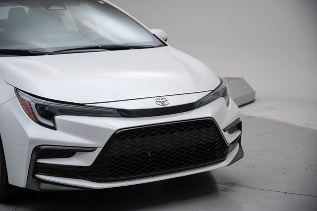 Certified 2025 Toyota Corolla SE image 18