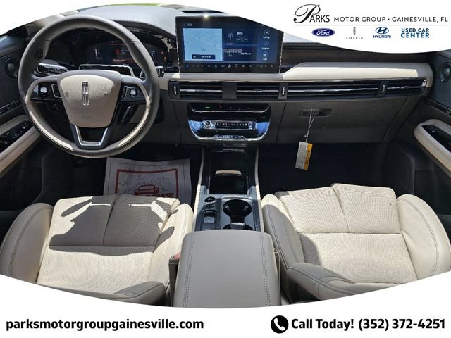 New 2024 Lincoln Corsair Grand Touring w/ Equipment Group 302A AWD/4WD image 11