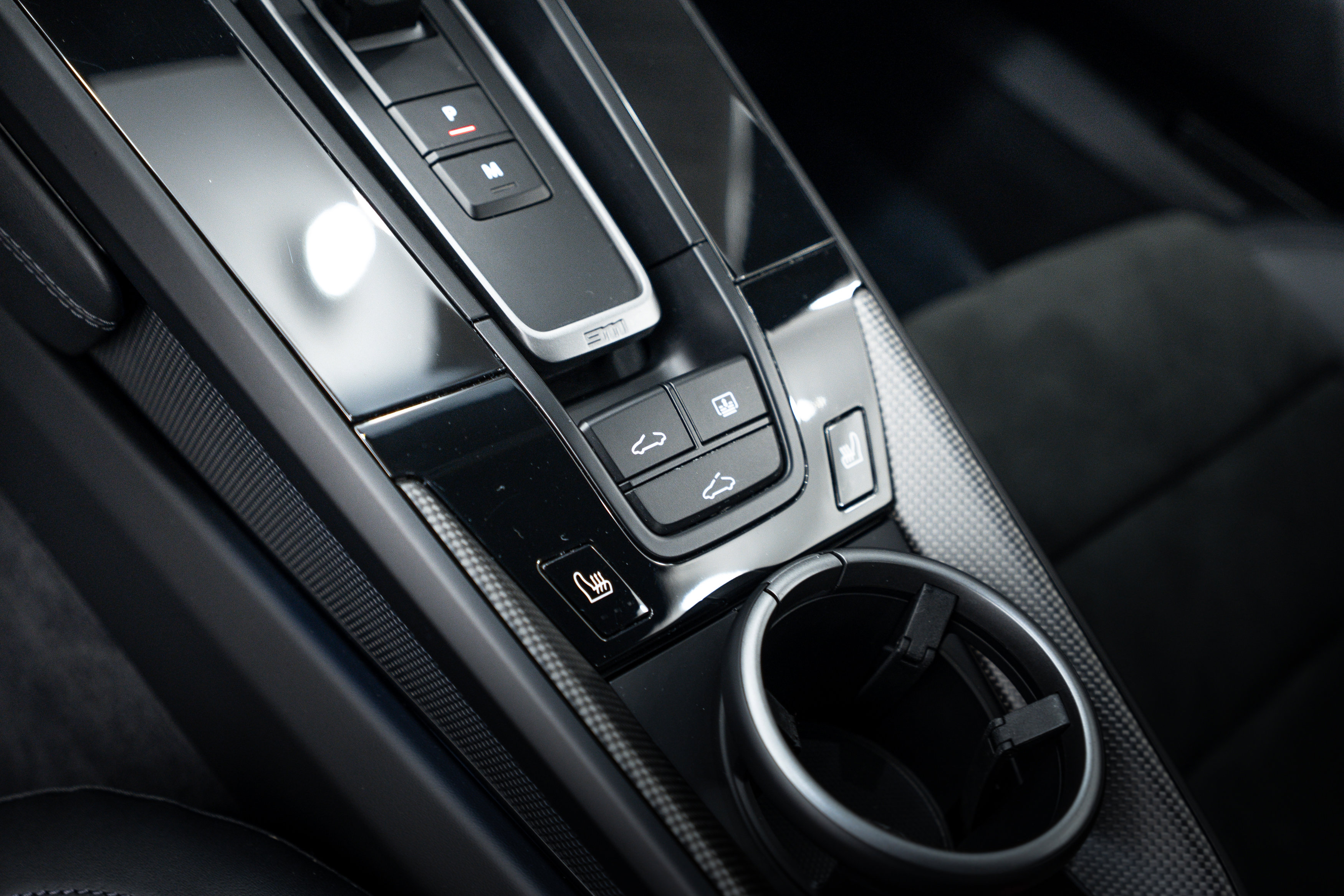 Certified 2024 Porsche 911 Carrera GTS image 18