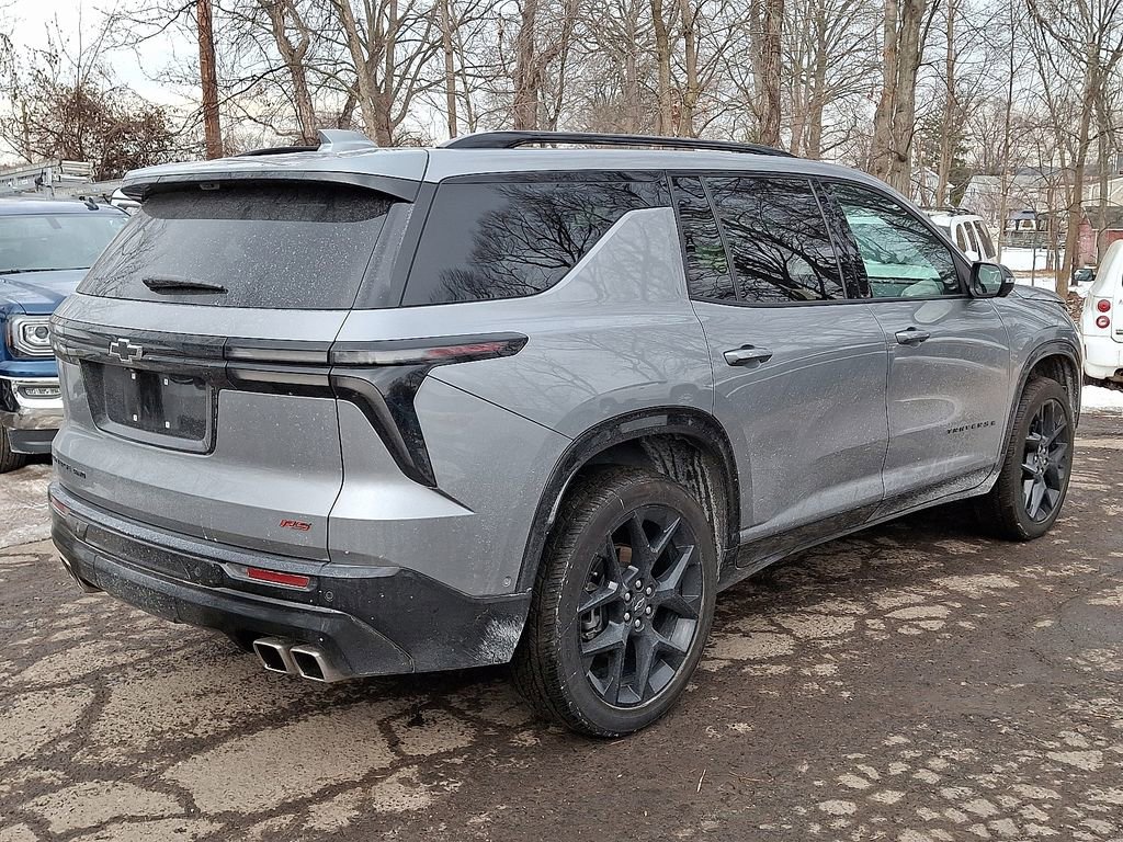 Used 2024 Chevrolet Traverse RS image 8