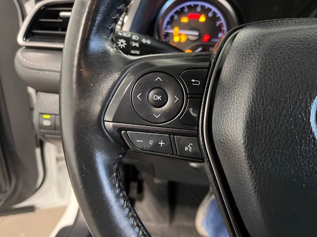 Used 2022 Toyota Camry SE FWD image 25