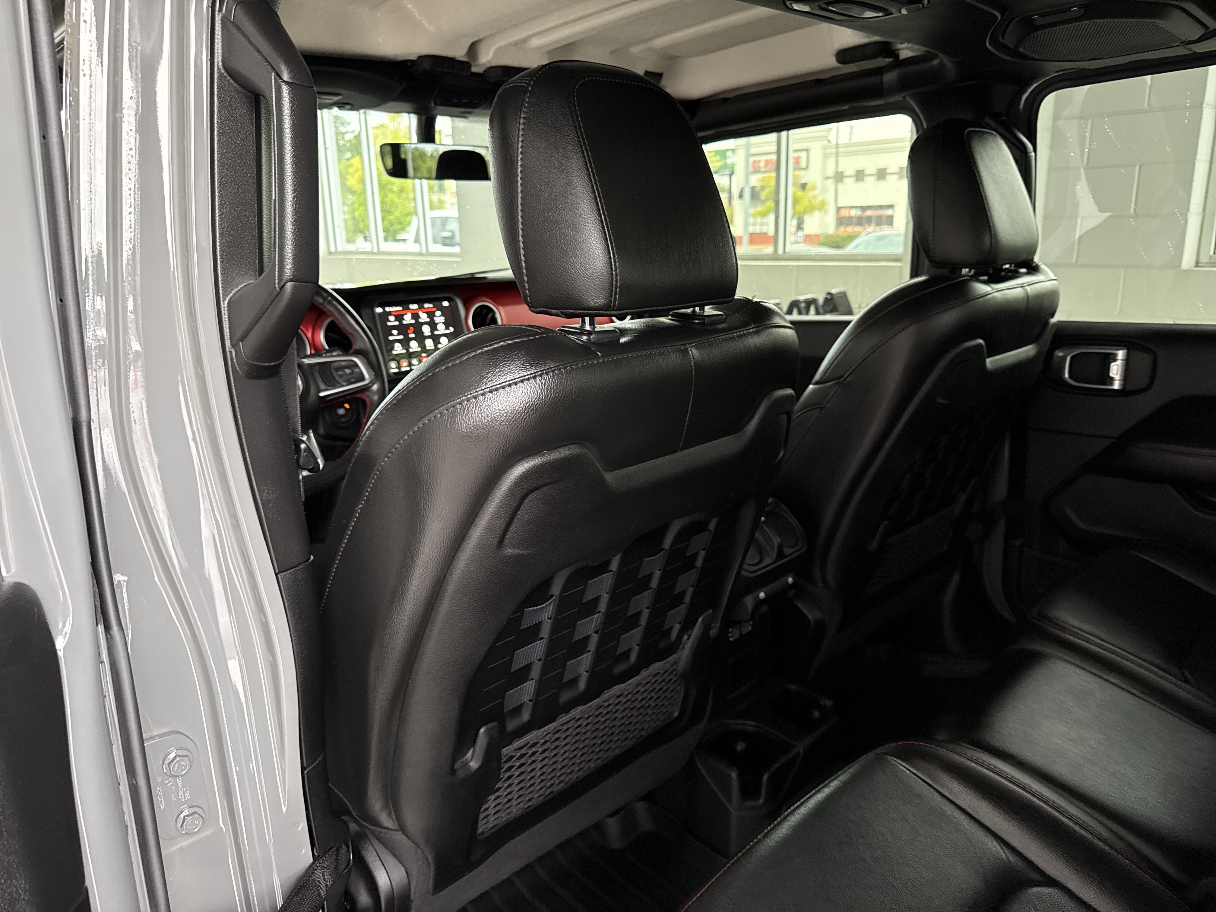 Used 2022 Jeep Gladiator Rubicon w/ LED Lighting Group AWD/4WD image 17