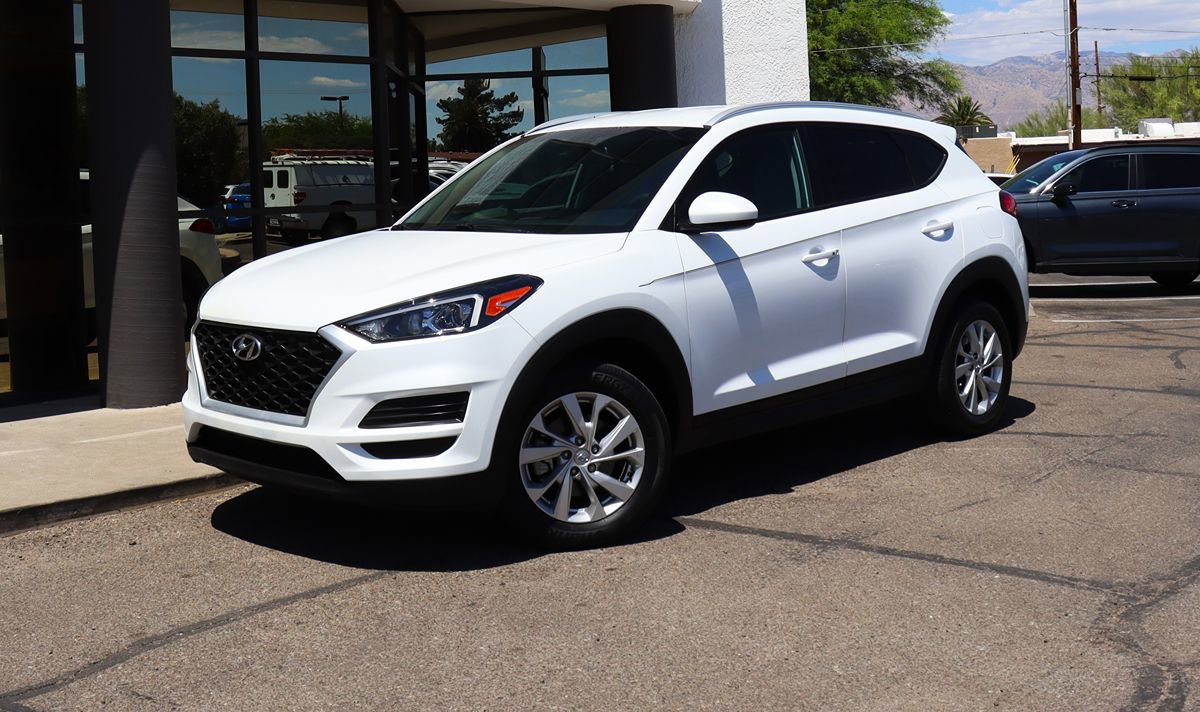 Used 2021 Hyundai Tucson Value FWD image 2