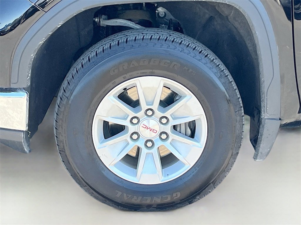 Used 2024 GMC Sierra 1500 Pro w/ Pro Value Package image 28