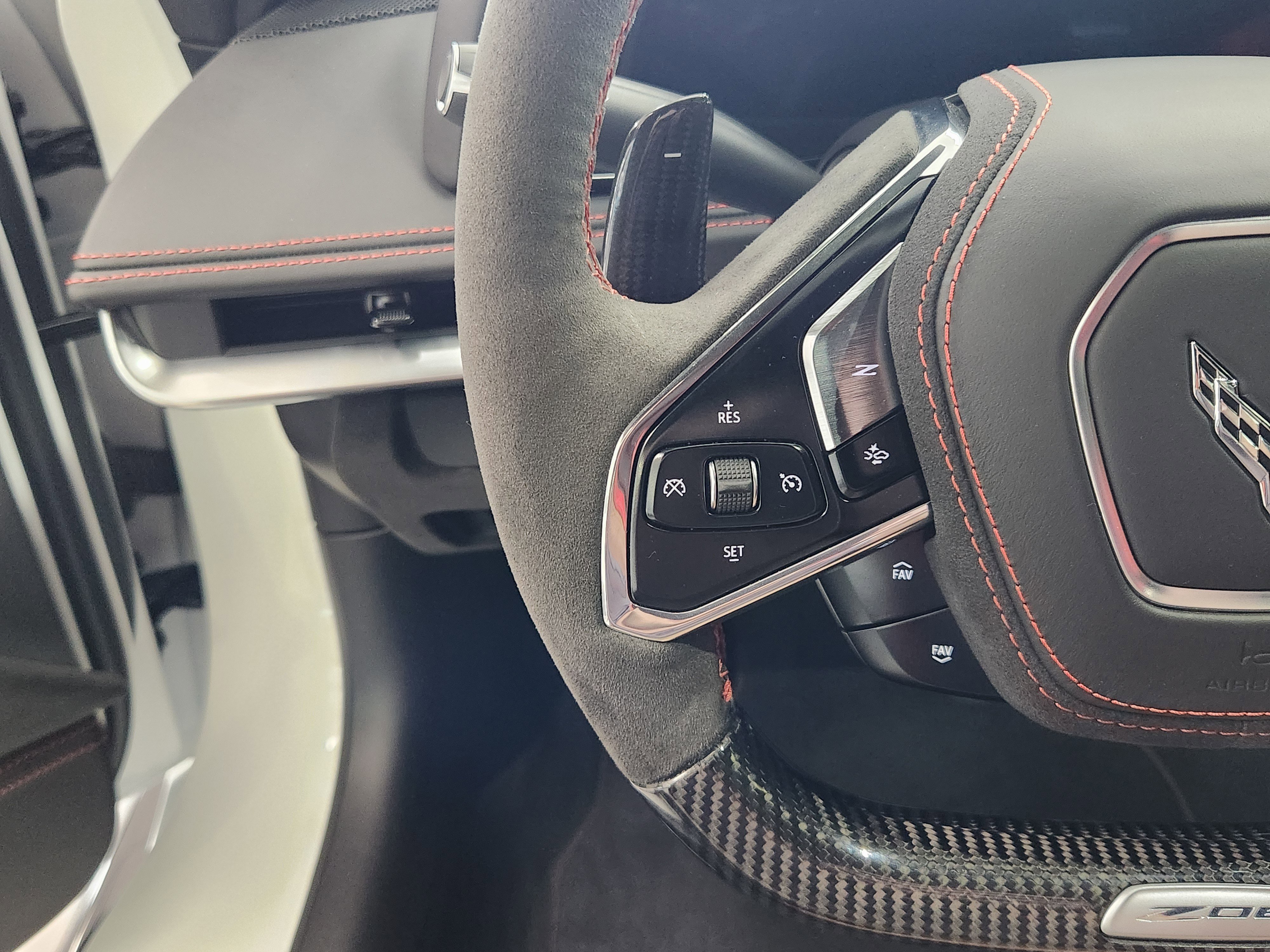 New 2024 Chevrolet Corvette Z06 w/ Z07 Performance Package image 26