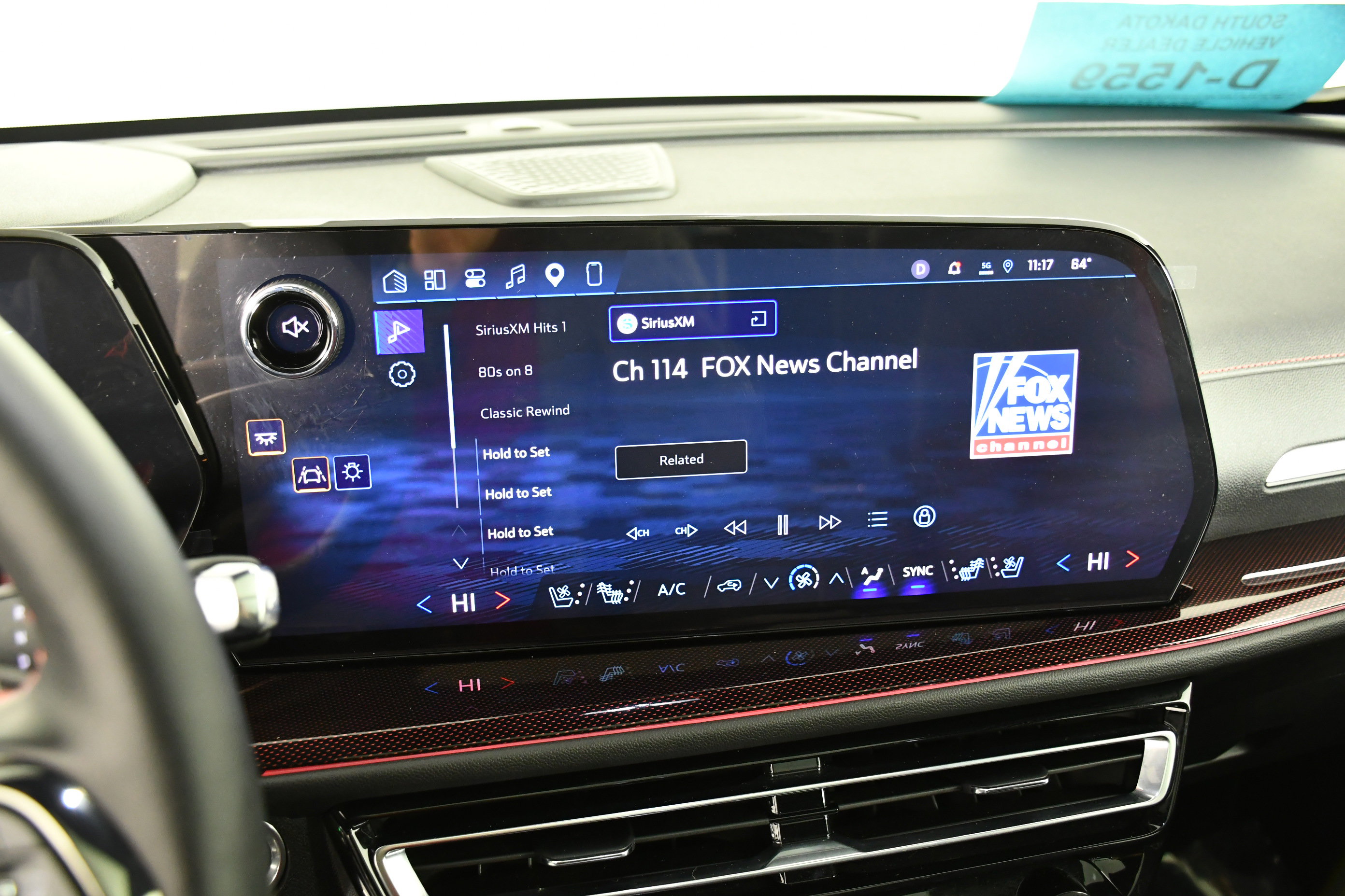 Used 2026 Chevrolet Traverse RS image 19