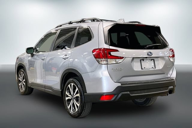 Used 2023 Subaru Forester Limited AWD/4WD image 12