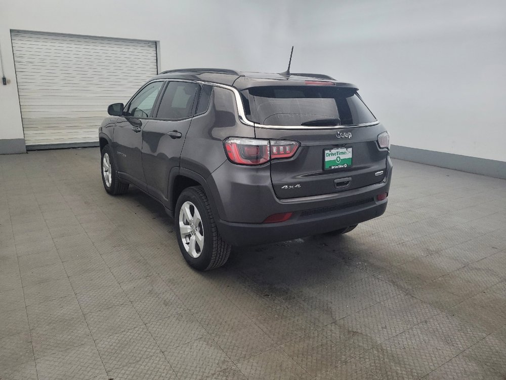 Used 2019 Jeep Compass Latitude w/ Cold Weather Group AWD/4WD image 5