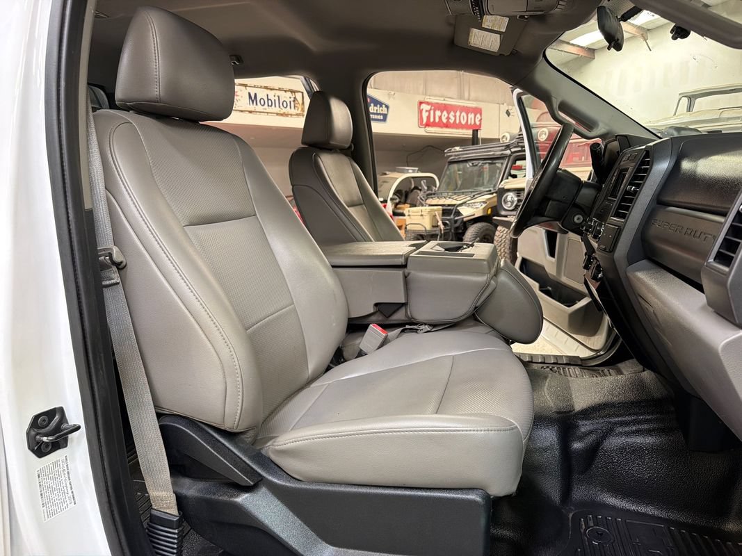 Used 2019 Ford F550 4x4 Crew Cab Super Duty image 36