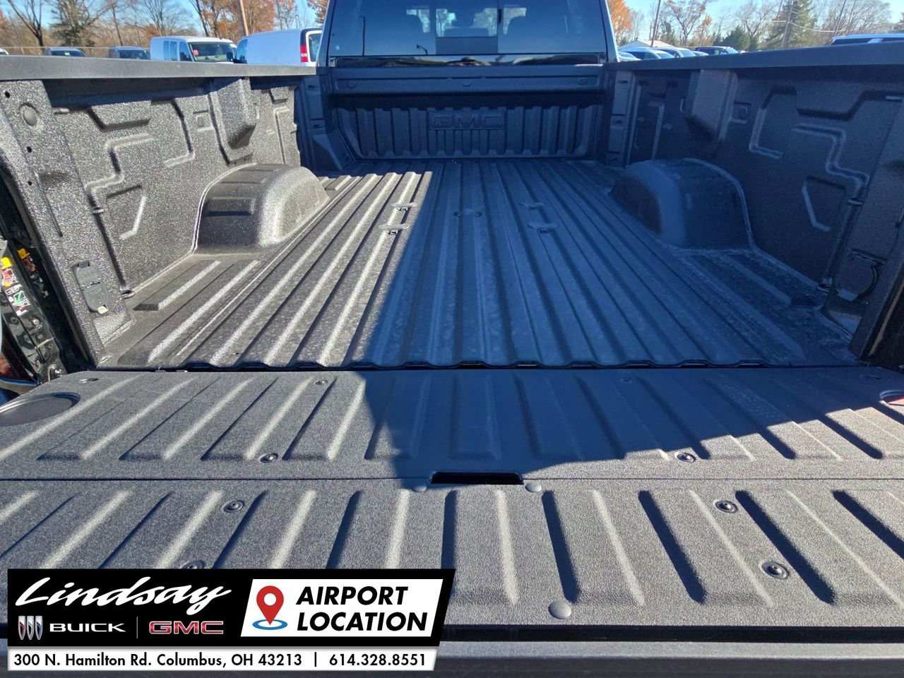 New 2026 GMC Sierra 3500 Denali w/ Denali Reserve Package image 26