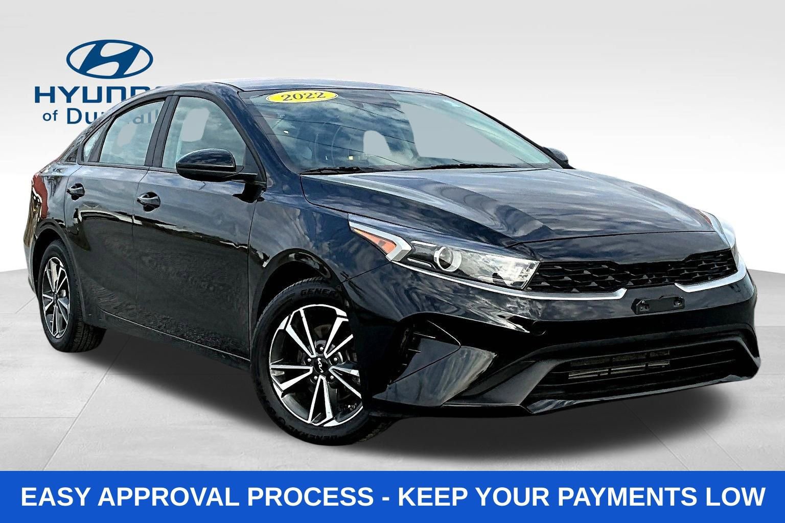 Used 2022 Kia Forte LXS image 3