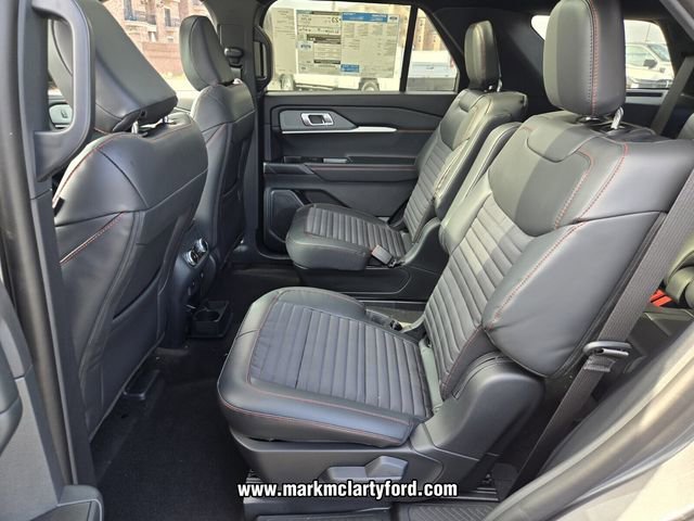 New 2026 Ford Explorer ST-Line w/ ST-Line Street Pack image 7