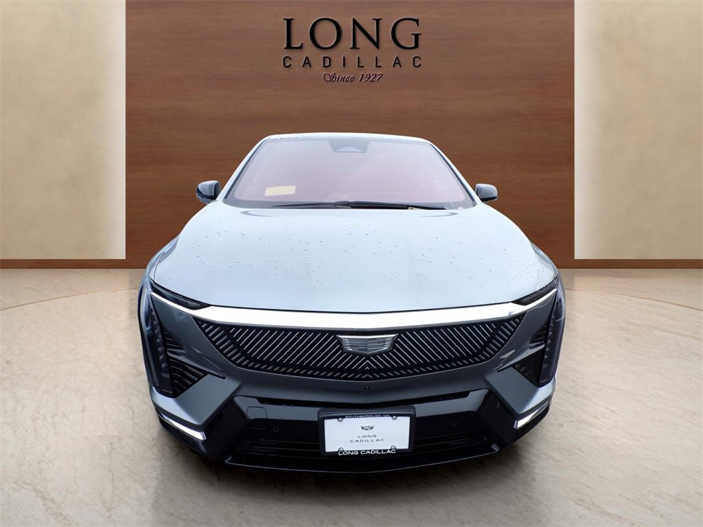 New 2026 Cadillac Optiq Luxury 1 image 2