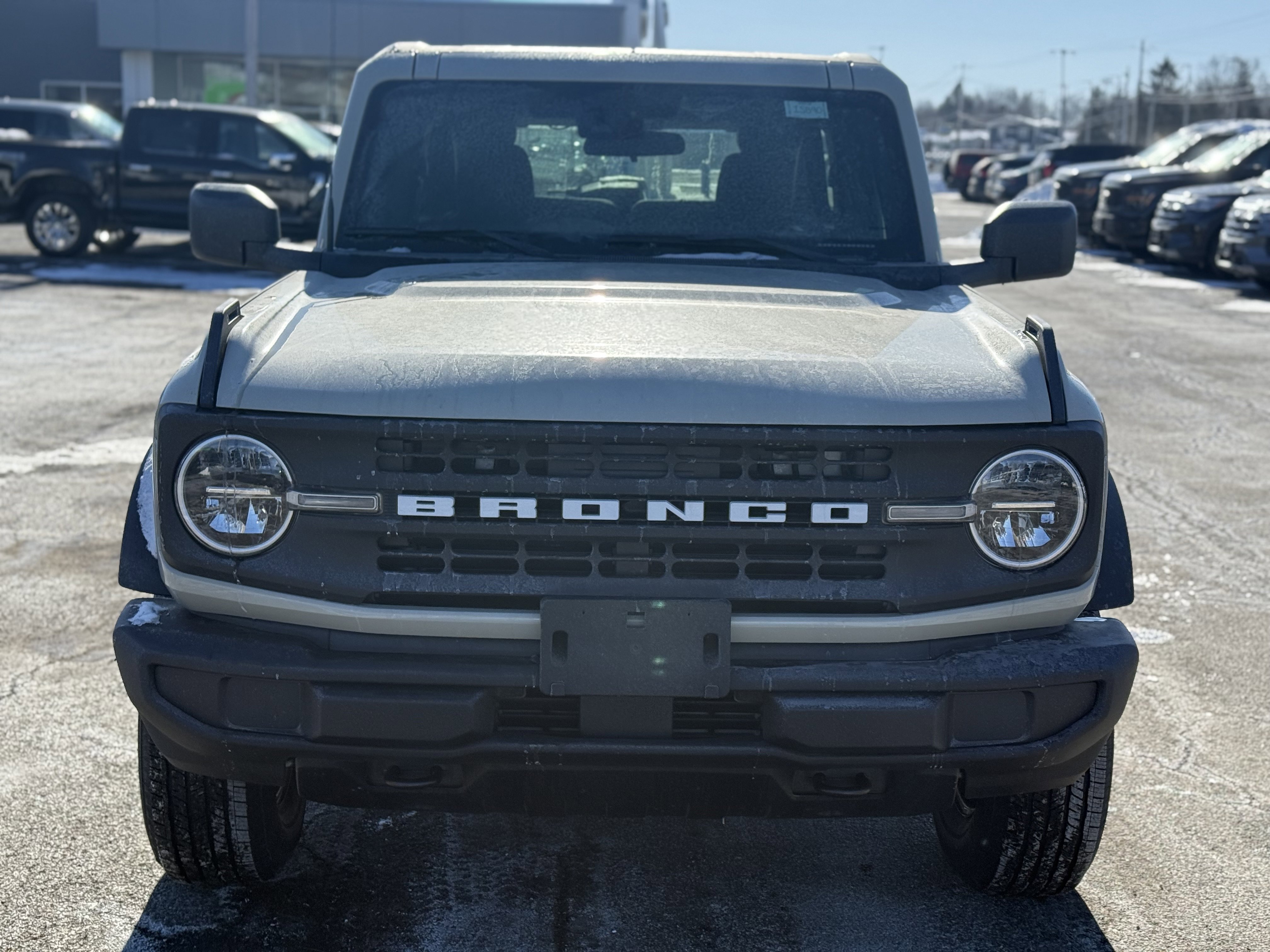 New 2025 Ford Bronco 2-Door AWD/4WD image 6