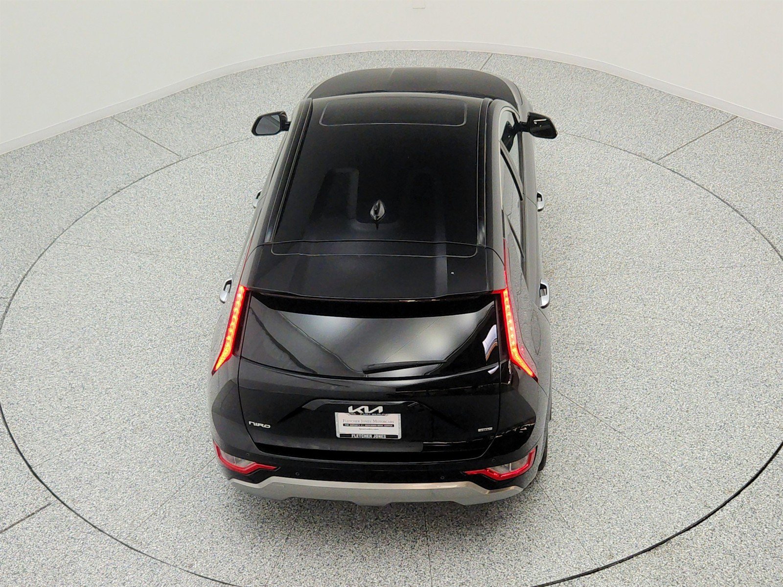 Used 2023 Kia Niro FWD image 27