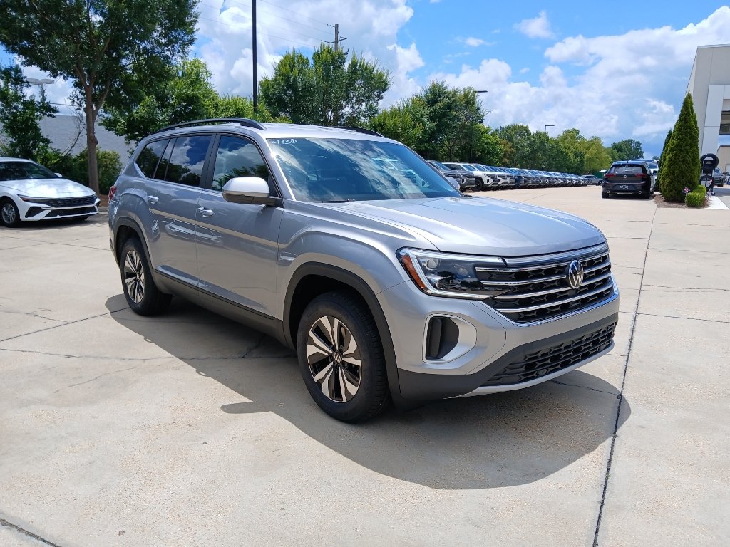 New 2026 Volkswagen Atlas SE