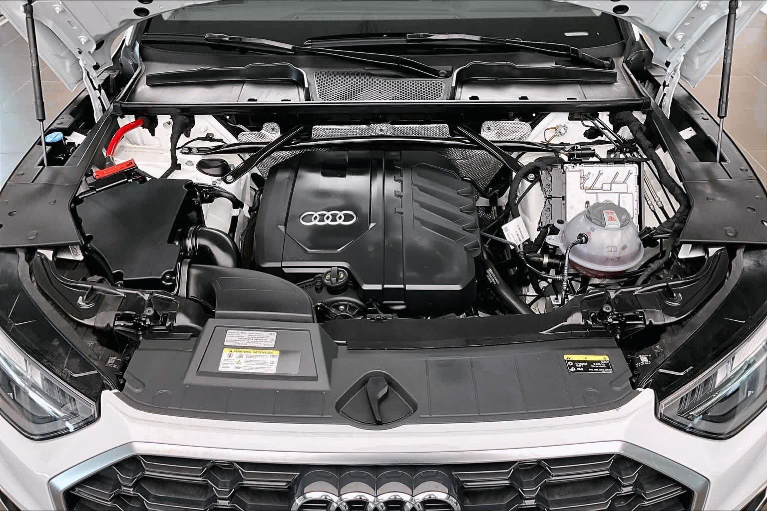Used 2023 Audi Q5 2.0T Premium w/ Convenience Package AWD/4WD image 30