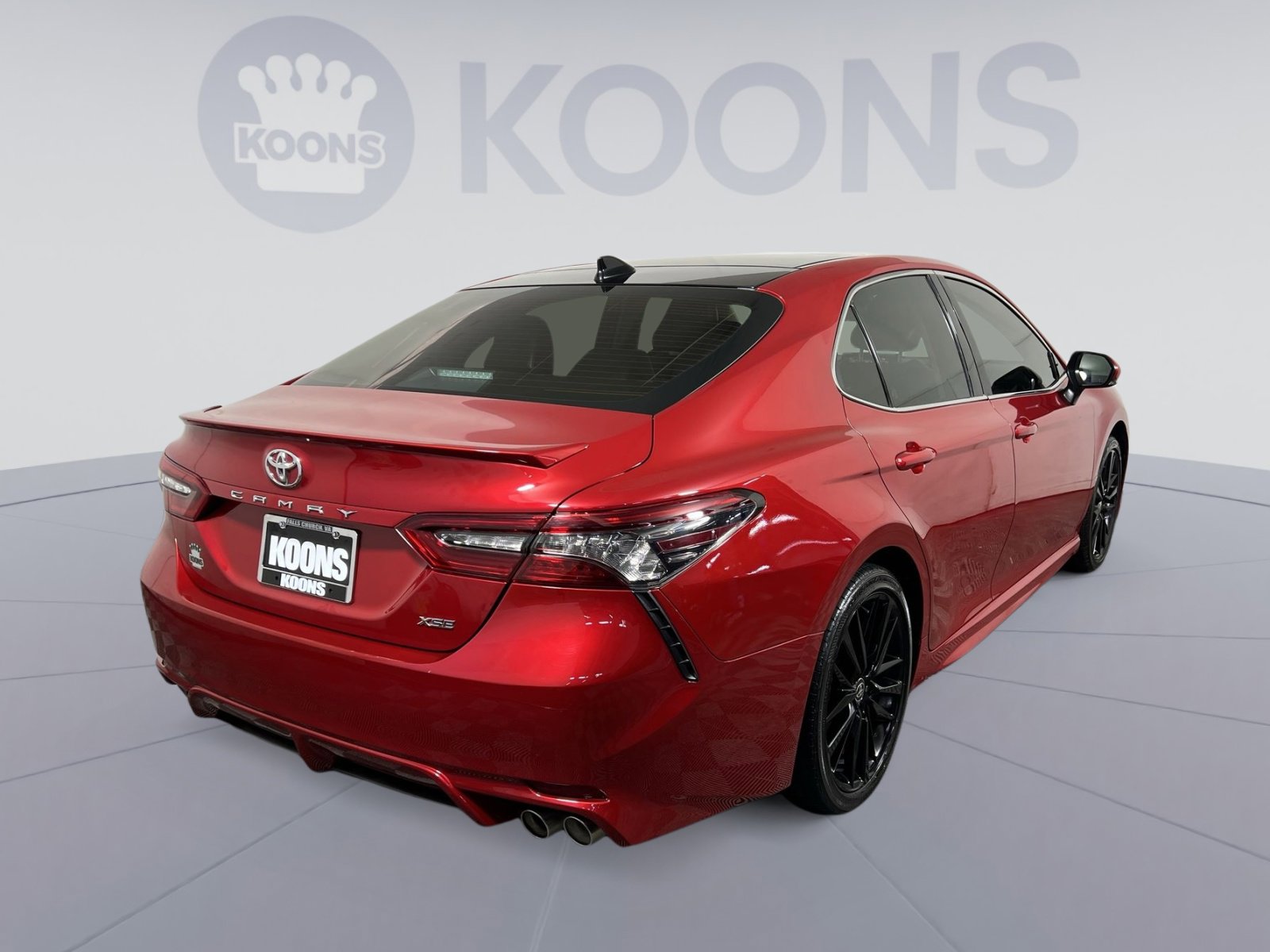 Used 2021 Toyota Camry XSE image 7