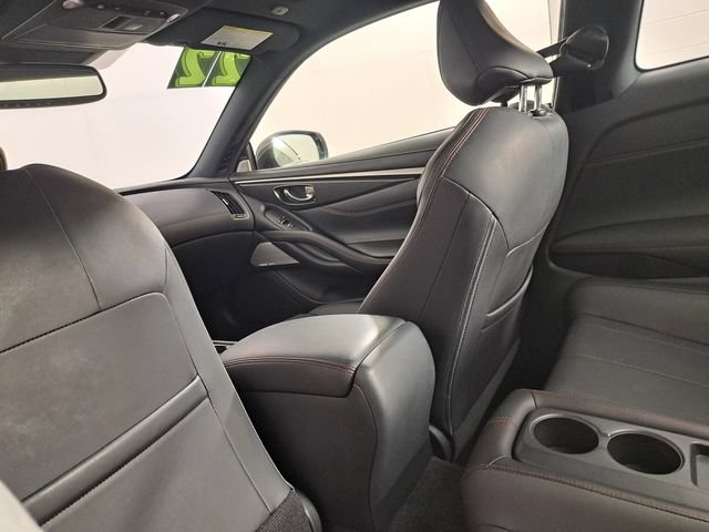 Used 2022 INFINITI Q60 Red Sport 400 w/ Carbon Fiber Package RWD image 11