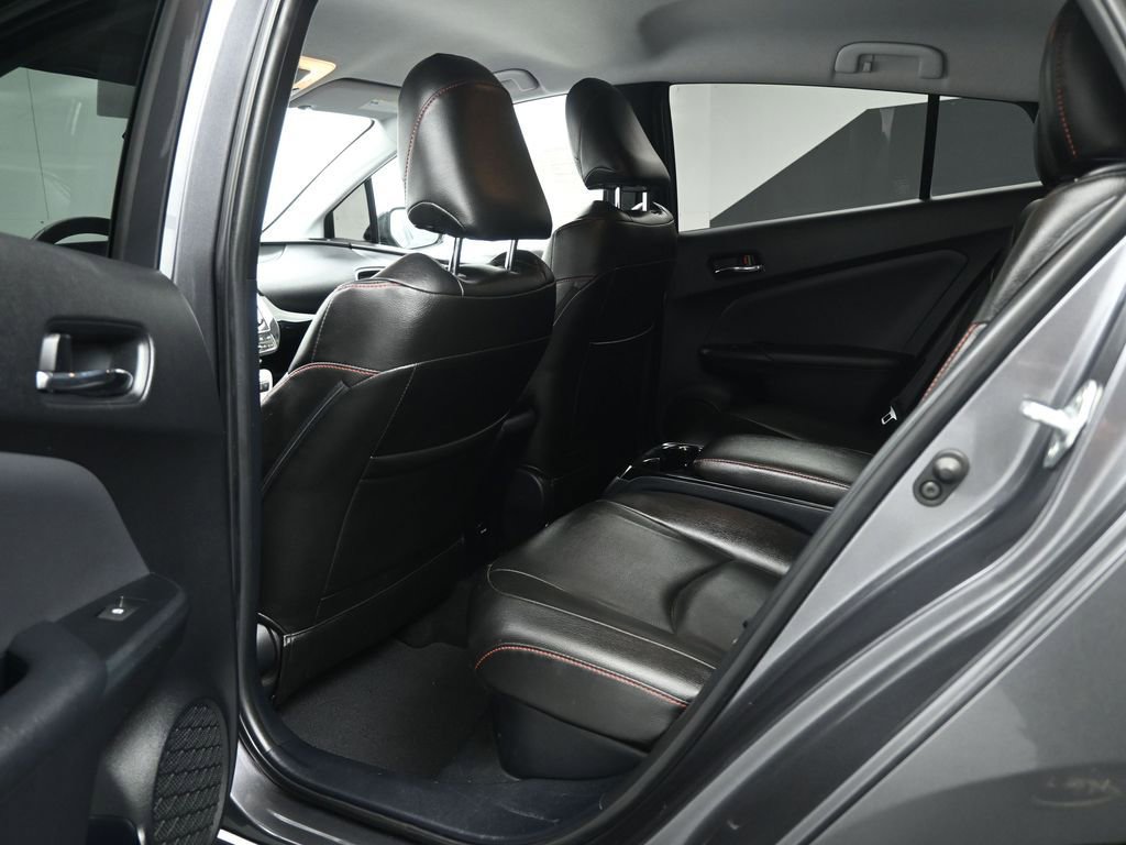 Used 2018 Toyota Prius Prime Plus image 17