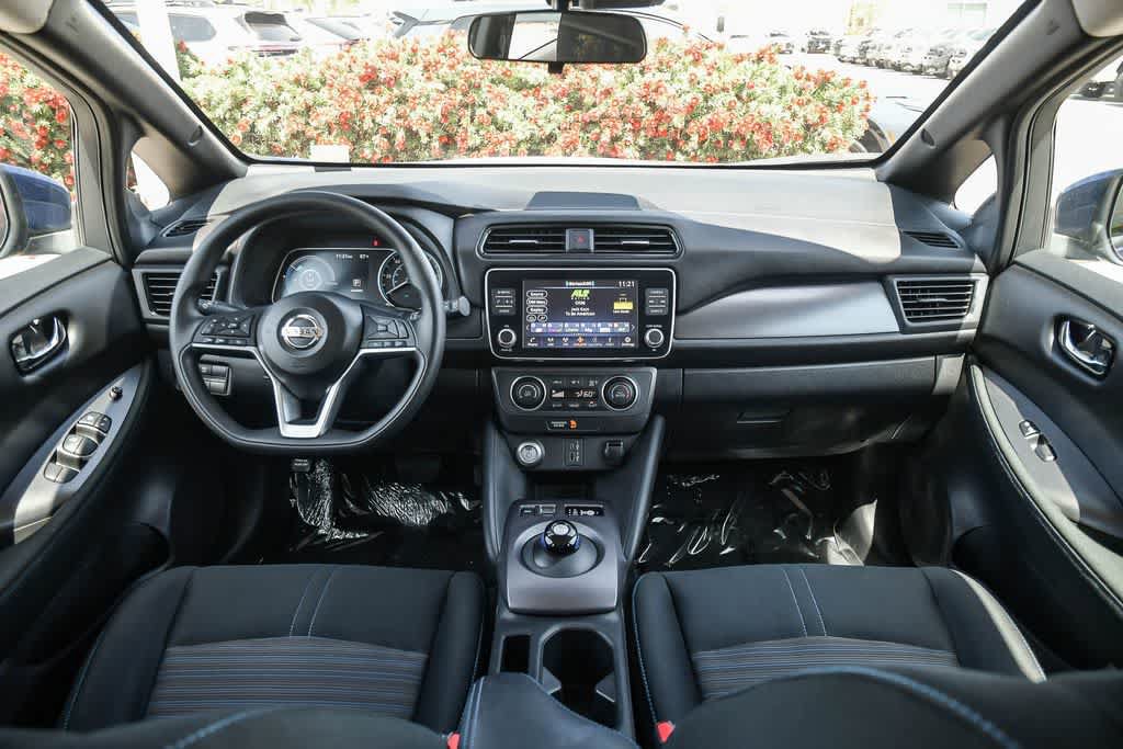 Used 2022 Nissan Leaf S FWD image 14