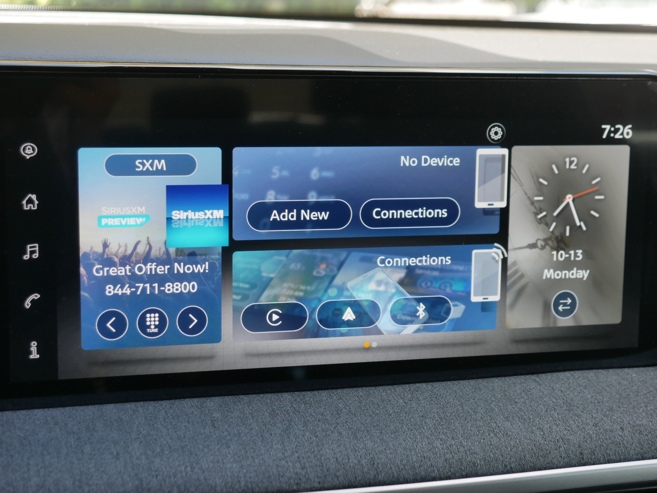 New 2025 Nissan Kicks SV w/ SV Premium Package image 10