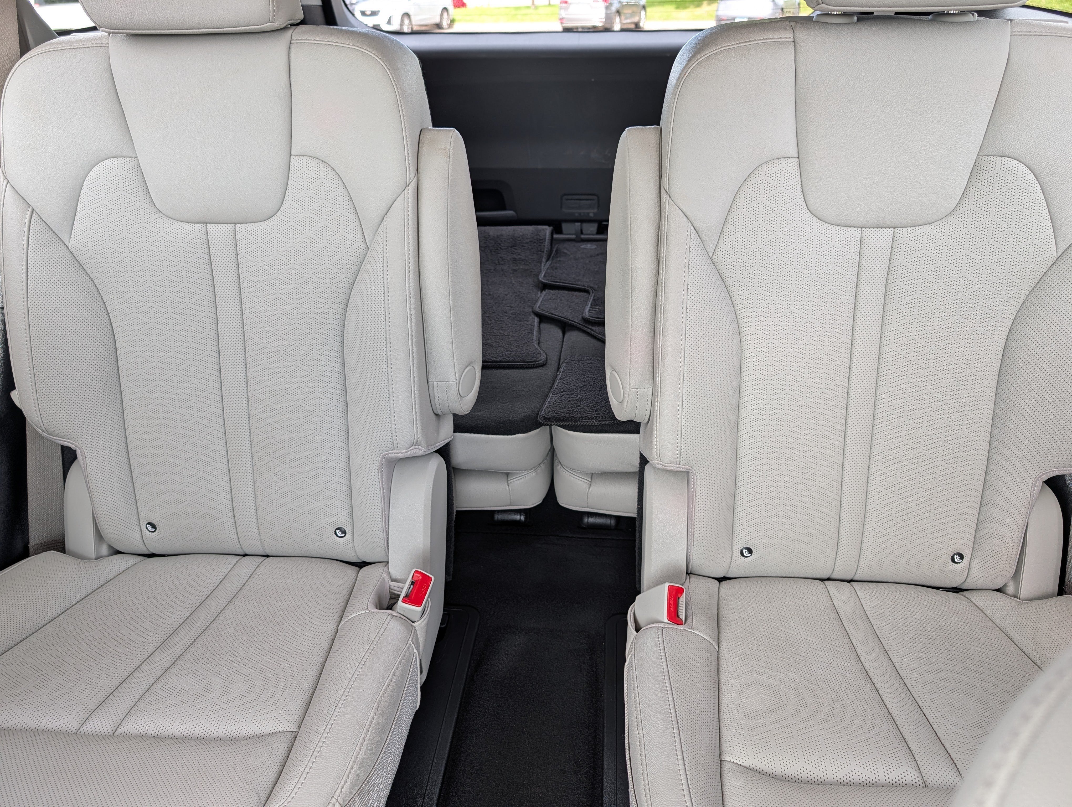 Certified 2023 Kia Sorento SX Prestige AWD/4WD image 13