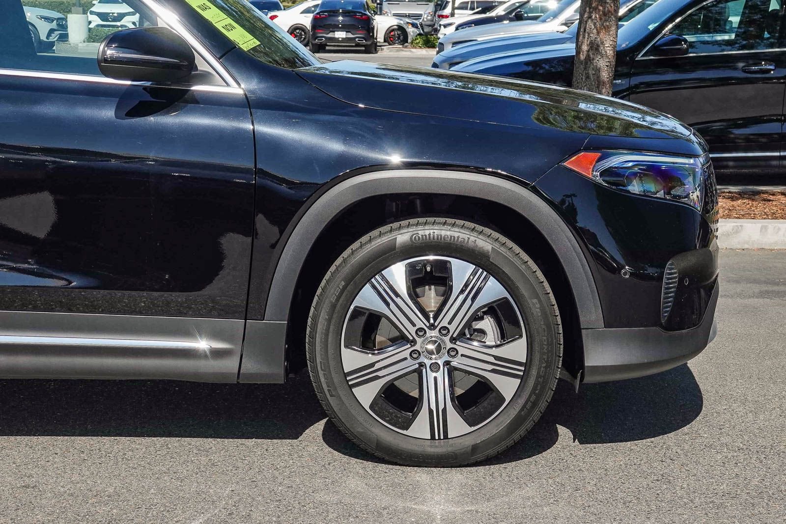 Used 2024 Mercedes-Benz EQB 350 4MATIC SUV image 10