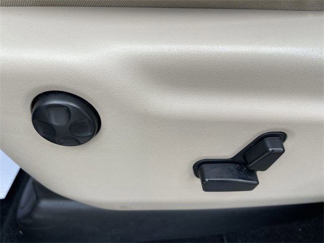 Used 2021 Jeep Grand Cherokee Limited image 12