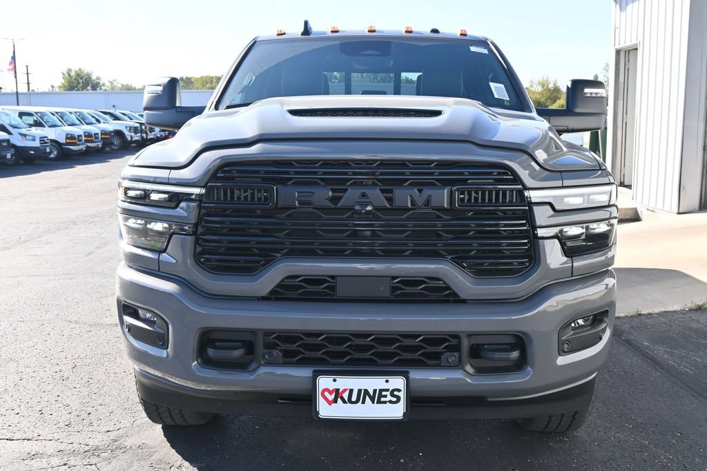 New 2027 RAM 2500 Laramie AWD/4WD image 9