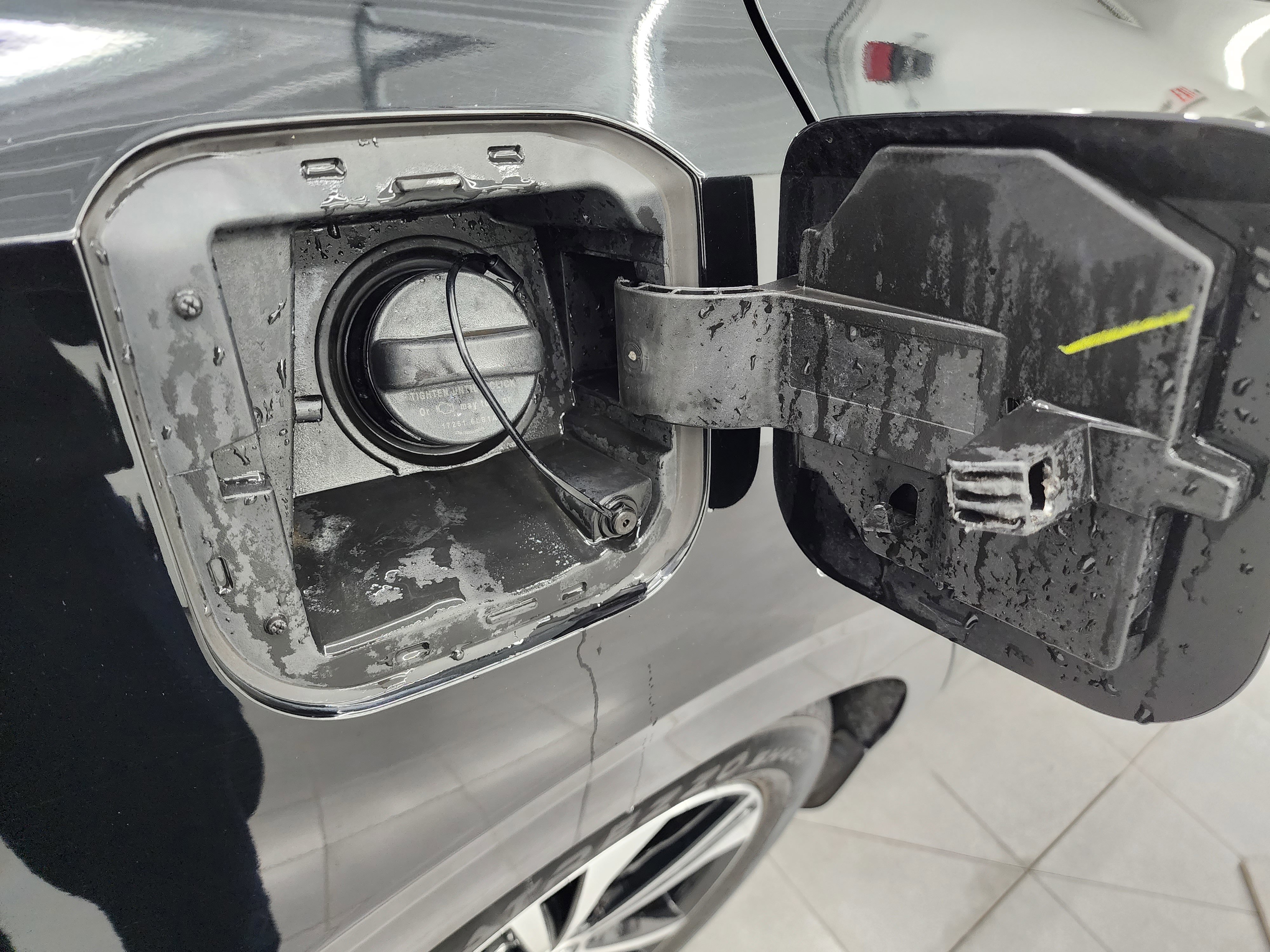 Used 2023 Nissan Sentra SV image 24