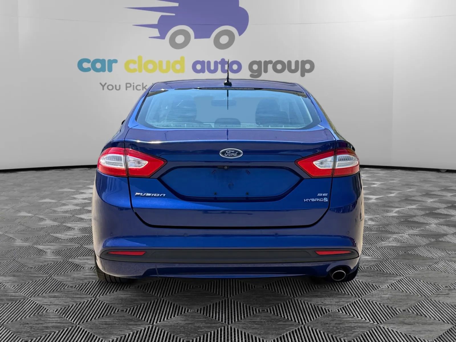 Used 2013 Ford Fusion SE FWD image 4
