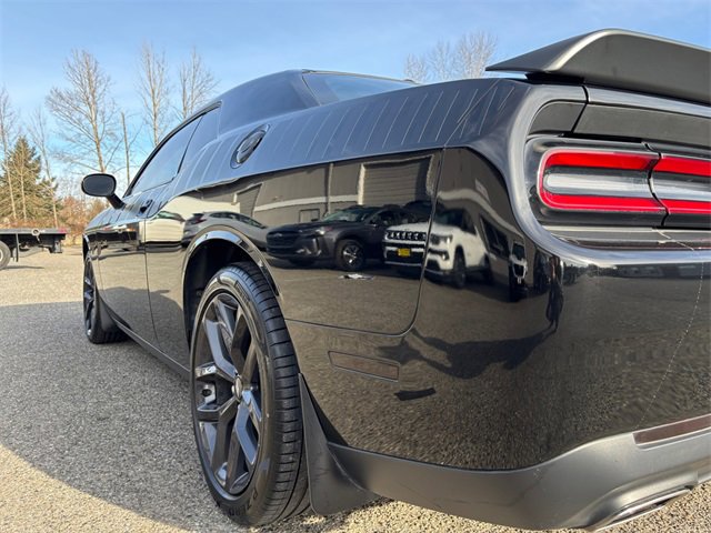 Used 2020 Dodge Challenger SXT w/ Blacktop Package image 29