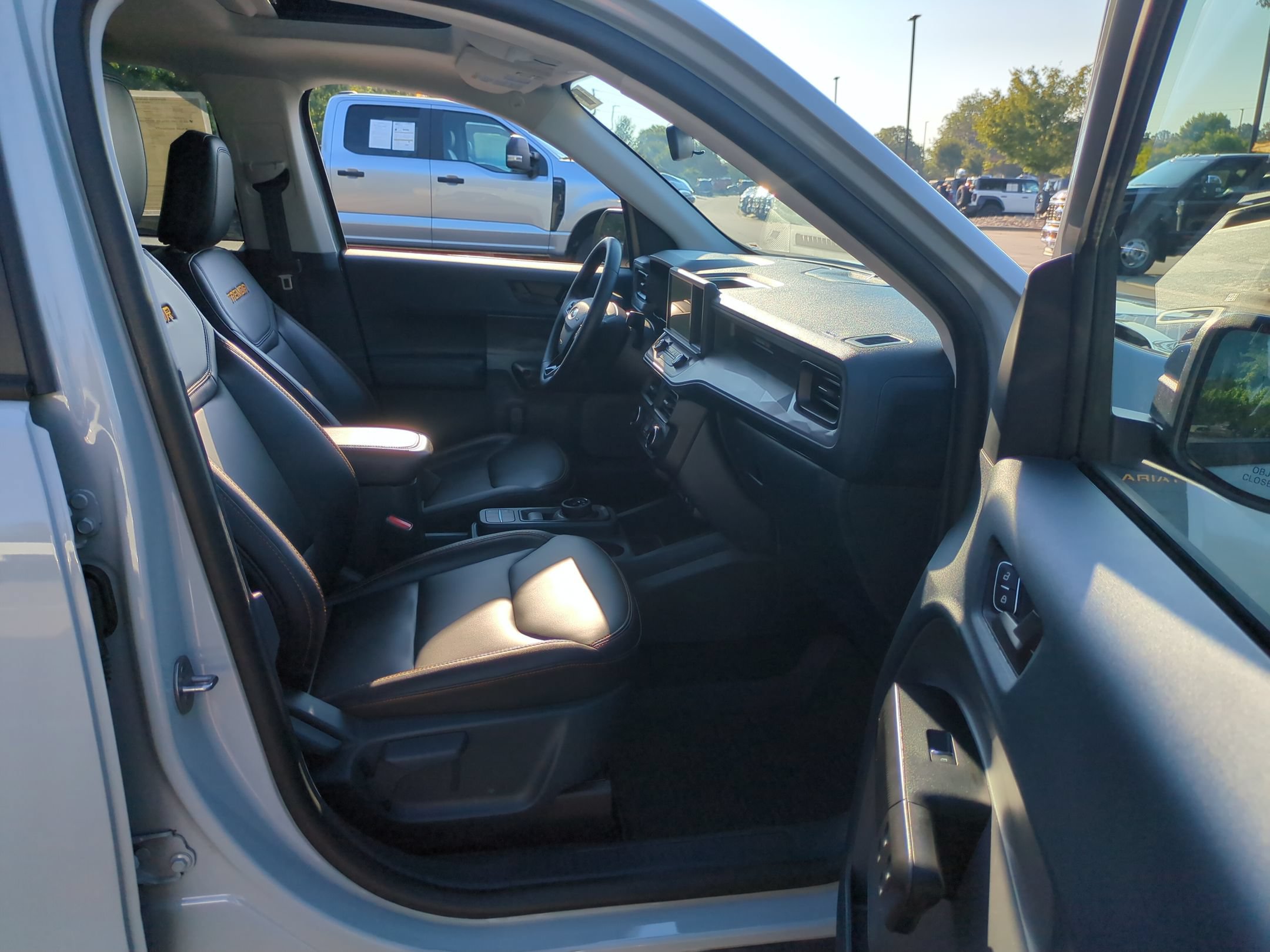 Used 2024 Ford Maverick Tremor w/ Tremor Off-Road Package AWD/4WD image 39