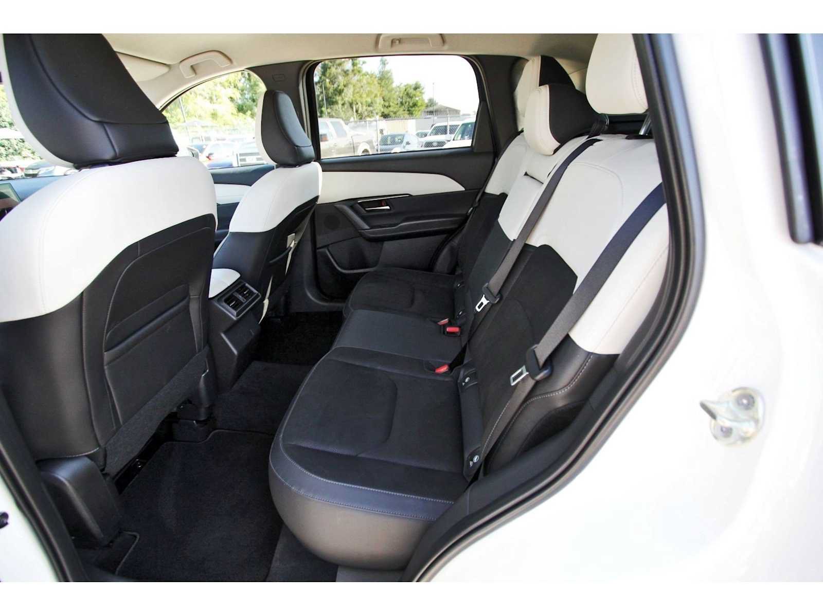 Certified 2026 MAZDA CX-5 Preferred AWD/4WD image 11
